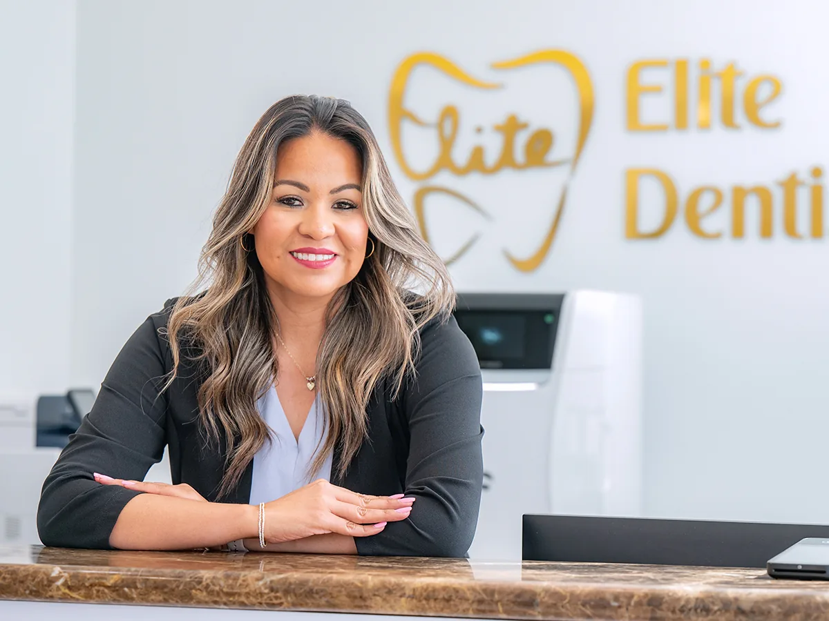 Full and Partial Dentures at Elite Dentistry